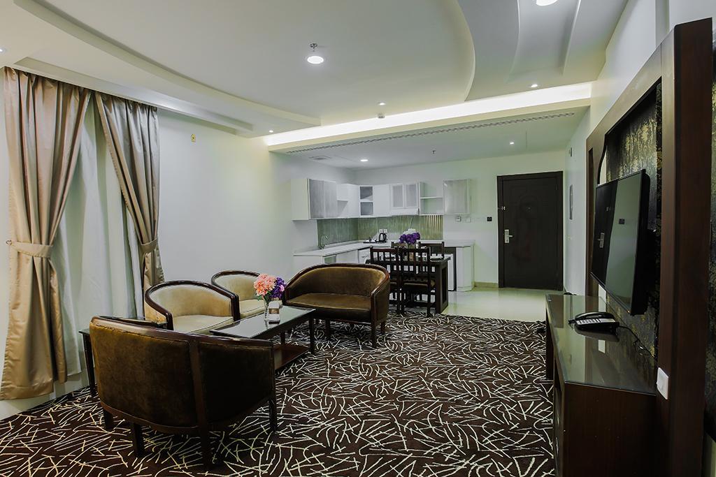 Rest Night Serviced Apartments- Alhamra Эр-Рияд Номер фото Suite